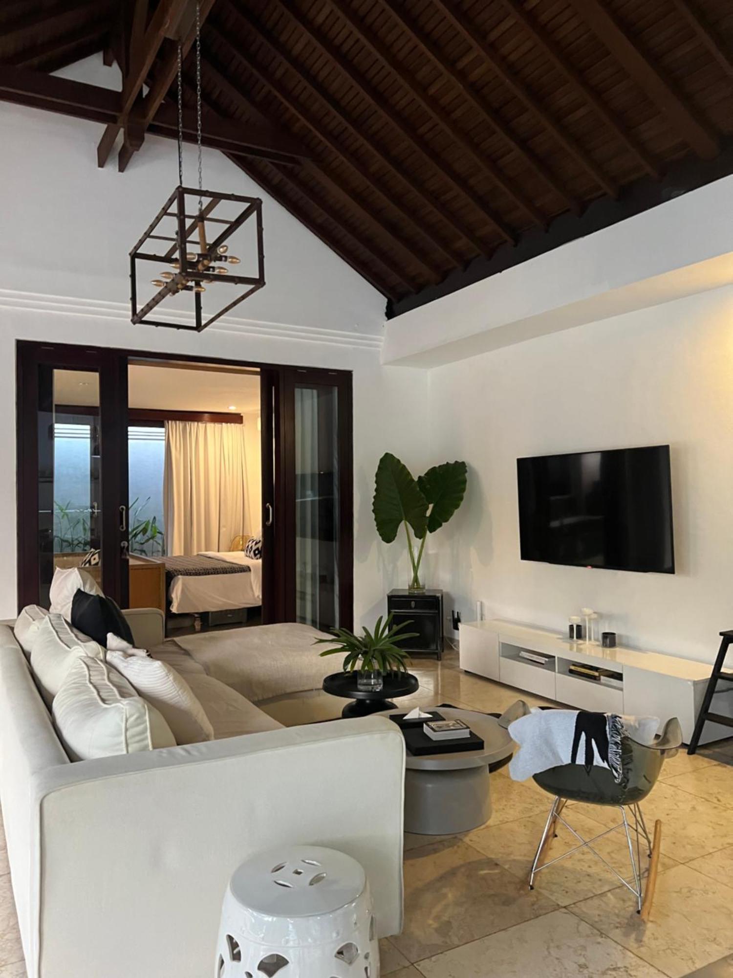 The Mia Bali Villa Kerobokan Buitenkant foto