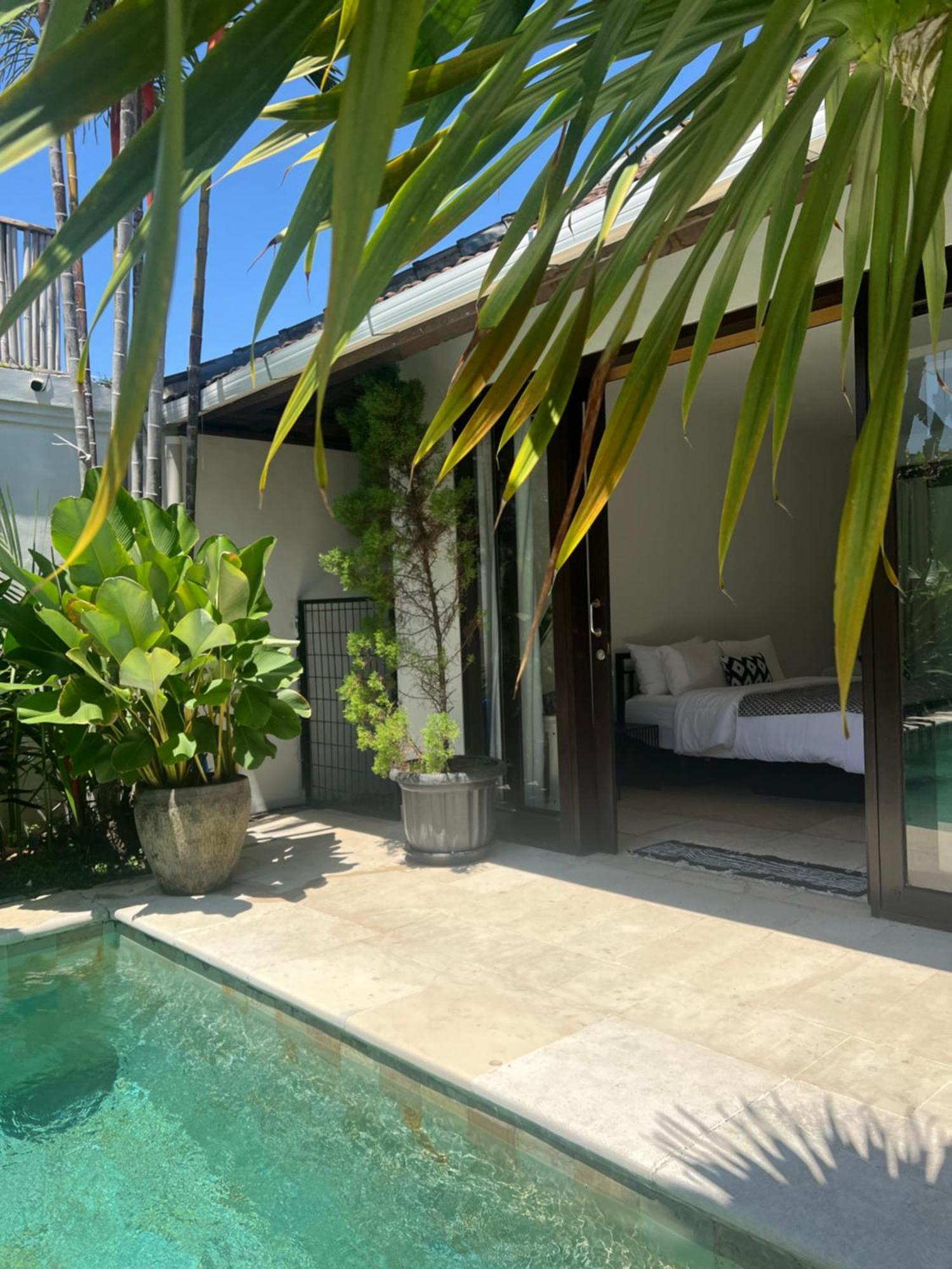 The Mia Bali Villa Kerobokan Buitenkant foto